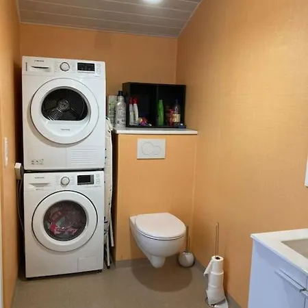 Studio Agreable Et Reposant En Bordure De Riviere * Tallende