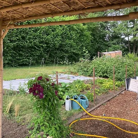 Apartment Studio Agreable Et Reposant En Bordure De Riviere Tallende